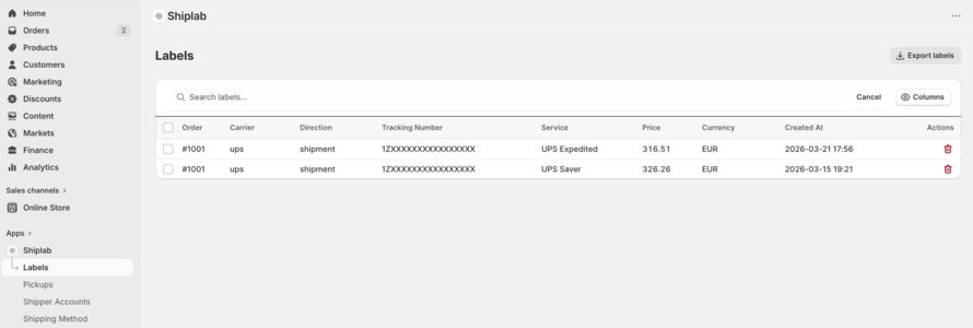 Labels grid with status badges and tracking numbers